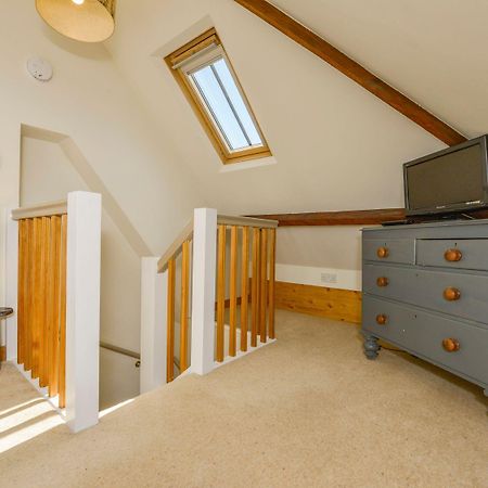 5 Exe Street Villa Exeter Exterior photo